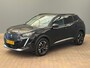 Peugeot 2008 1.2 PureTech Allure Pack Digitaal Dashboard | Camera | Carplay | Parkeersensoren | Carplay | Climate Control | Leder/Stof | Achteruitrijcamera | Airco (automatisch) | Apple Carplay/Android Auto|telefoonintegratie premium