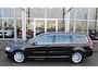 Volvo V70 D2 Dynamic Edition | El. Bestuurdersstoel met geheugen | El. Achterklep | Cruise Control | Verw. Voorstoelen |