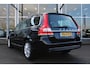 Volvo V70 D2 Dynamic Edition | El. Bestuurdersstoel met geheugen | El. Achterklep | Cruise Control | Verw. Voorstoelen |