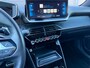 Peugeot 2008 1.2 PureTech GT-Line | 360 Camera | Trekhaak | CarPlay & Android Auto | 17" LMV | LED verlichting