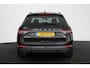 Skoda Superb 1.4 TSI iV Business Edition Pano Stuur-Stoelverwarming 360 Camera 19"