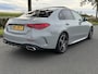 Mercedes-Benz C-klasse 180 Business Solution AMG | Panoramadak | Sportstoelen | Digital Light | 360 Camera | DAB | Ele.wegklapbare Trekhaak | Sfeerverlichting | Nightpakket | Spiegelpakket | Apple Carplay/Android Auto |