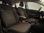 Hyundai i20 1.0 T-GDI Comfort Camera | Stoel/Stuurverwarming | Digitaal Dashboard | Parkeersensoren | Carplay | Climate Control | Cruise | Achteruitrijcamera | Airco | Apple Carplay/Android Auto|telefoonintegratie premium