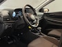 Hyundai i20 1.0 T-GDI Comfort Camera | Stoel/Stuurverwarming | Digitaal Dashboard | Parkeersensoren | Carplay | Climate Control | Cruise | Achteruitrijcamera | Airco | Apple Carplay/Android Auto|telefoonintegratie premium