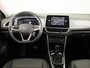 Volkswagen T-Roc 1.5 TSI Style 150 PK DSG | Panorama dak | Keyless entry/start | Matrix koplampen | Stoelverwarming | 18" LM velgen |