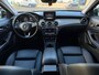 Mercedes-Benz GLA 200 Premium,Pano,Stoelverw,Cruise,Automaat.