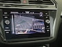 Volkswagen Tiguan 1.4 TSI eHybrid Elegance | SoH 91% | Panoramadak | Achteruitrijcamera | 3-zone airco | LED matrix verlichting | Keyless | Adaptieve cruise control | CarPlay | Navigatie |