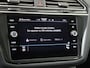 Volkswagen Tiguan 1.4 TSI eHybrid Elegance | 360 camera | Head-up display | Adaptieve cruise control | 3 zone airco | LED matrix verlichting | Dodehoek detectie | Keyless | CarPlay |