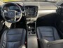Volvo XC40 2.0 T4 Momentum Pro | Achteruitrijcamera | Harman Kardon Audio | Trekhaak | Navigatie | Lederen Bekleding | Stoelverwarming | Parkeersensoren