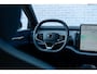 Volvo EX30 Single Motor Extended Range Plus 69 kWh | Adaptieve Cruise Control | Stoel-/Stuurverwarming | Trekhaak | Harman Kardon Audio | Dodehoek Detectie | Warmtepomp |