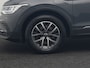 Volkswagen Tiguan 1.4 TSI Elegance Plug In Hybrid 245pk Dealer O.H PHEV | Trekhaak af Fabriek | Adaptive Cruise | Alcantara Sportstoelen Massage &  Verwarmd | Virtual | Keyless | Apple Carplay | BLIS |