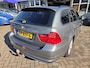 BMW 3-Serie Touring 318i Corporate Lease Luxury Line LEUKE AUTO RIJDT EN SCHAKELT GOED