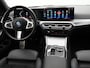 BMW 3-Serie Touring 320e M Sport FACELIFT PHEV 204pk Dealer O.H | Trekhaak Af Fabriek | Adaptive Cruise | Widescreen Navi | Head Up | Alcantara Sportstoelen Verwarmd | Camera & Parkassist | Apple Carplay | Plug In Hybrid