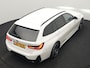BMW 3-Serie Touring 320e M Sport FACELIFT PHEV 204pk Dealer O.H | Trekhaak Af Fabriek | Adaptive Cruise | Widescreen Navi | Head Up | Alcantara Sportstoelen Verwarmd | Camera & Parkassist | Apple Carplay | Plug In Hybrid