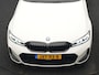 BMW 3-Serie Touring 320e M Sport FACELIFT PHEV 204pk Dealer O.H | Trekhaak Af Fabriek | Adaptive Cruise | Widescreen Navi | Head Up | Alcantara Sportstoelen Verwarmd | Camera & Parkassist | Apple Carplay | Plug In Hybrid