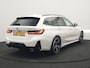 BMW 3-Serie Touring 320e M Sport FACELIFT PHEV 204pk Dealer O.H | Trekhaak Af Fabriek | Adaptive Cruise | Widescreen Navi | Head Up | Alcantara Sportstoelen Verwarmd | Camera & Parkassist | Apple Carplay | Plug In Hybrid