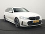 BMW 3-Serie Touring 320e M Sport FACELIFT PHEV 204pk Dealer O.H | Trekhaak Af Fabriek | Adaptive Cruise | Widescreen Navi | Head Up | Alcantara Sportstoelen Verwarmd | Camera & Parkassist | Apple Carplay | Plug In Hybrid
