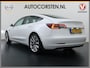 Tesla Model 3 Long Range AWD 75kWh Facelift Warmtepomp Lmv 19" AutoPilot Leder Panoramadak Adaptive-Cruise Camera's Elektr.-Stuur+Stoelen+Spiegels+Geheugen+Easy-Entry+Verwarmde stoelen Park assistent Pdc WIFI Lane-Assist Navi LED DAB Voorverwarmen interieur Keyless One-Pedal-Drive 4WD SOH 87% Origineel Nederlandse Auto Fabrieksgarantie op Accu en Motor tot 27-09-2027/192.00km