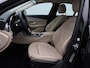 Mercedes-Benz C-klasse Estate 200 Business Solution AMG | Leder | Parkeersensoren | Achteruitrijcamera | Stoelverwarming |