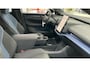 Volvo EX30 Single Motor Extended Range Plus 69 kWh | Adaptieve Cruise Control | Stoel-/Stuurverwarming | Trekhaak | Harman Kardon Audio | Dodehoek Detectie | Warmtepomp |