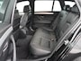 BMW 5-Serie Touring 530d Luxury Line | Adaptive cruise | Head-Up | Leder | Trekhaak | Stoel & stuurverwarming | Camera | Navigatie | Achterbankverwarming | Parkeerhulp | Bluetooth