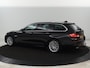 BMW 5-Serie Touring 530d Luxury Line | Adaptive cruise | Head-Up | Leder | Trekhaak | Stoel & stuurverwarming | Camera | Navigatie | Achterbankverwarming | Parkeerhulp | Bluetooth