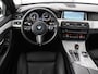 BMW 5-Serie Touring 530d Luxury Line | Adaptive cruise | Head-Up | Leder | Trekhaak | Stoel & stuurverwarming | Camera | Navigatie | Achterbankverwarming | Parkeerhulp | Bluetooth