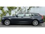 Volvo V90 2.0 T4 Momentum | Navigatie | Lederen Bekleding | Apple Carplay | Standkachel | Stoelverwarming | Trekhaak | Koplampen Adaptief | Elektrische Achterklep | BLIS | Cruise Control Adaptief