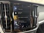 Volvo V90 2.0 T4 Momentum | Navigatie | Lederen Bekleding | Apple Carplay | Standkachel | Stoelverwarming | Trekhaak | Koplampen Adaptief | Elektrische Achterklep | BLIS | Cruise Control Adaptief