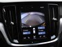 Volvo V60 2.0 B3 Automaat Momentum | Navigatie | Wegklapbare Trekhaak | Climate Control | Blis | Parkeer sensoren | Cruise Control | Lichtmetalen Velgen