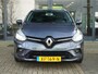 Renault Clio Estate TCe 90 Intens / TREKHAAK / DEALER OND. / NAVI / BLUETOOTH / CLIMATE / LED / DAB / KEYLESS / CRUISE / CAMERA / PDC 360 / PRIV GLASS / DAKRAILS / 16'' LMV
