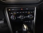 Volkswagen T-Roc 1.5 TSI Style Business / 150pk / Panorama dak / Leder / Stoelverwarming / Keyless / Dodehoek herkenning /