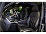 BMW X5 xDrive50e M-Sport Black Optic, Comfort Seats Individual Leder, Panoramadak Sky Lounge, Head-Up, BMW Live, Harman-Kardon, Driving Assistent, Travel/ Warmte/ Comfort/ Spiegel/ Innovatie/ Ambiente pakket, Lichtmetalen velgen 22''