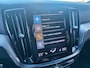Volvo V60 2.0 B4 R-Design | Met o.a. elektrische stoelen, adaptive cruise, stoelverwarming, climate, camera en AppleCarPlay!