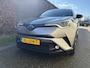 Toyota C-HR 1.8 Hybrid Bi-Tone Plus / AUTOMAAT / LEER / NAVI / 122dkm! NAP! / 1E EIGENAAR