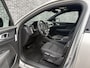 Volvo XC40 Recharge Plus 70 kWh | Warmtepomp | Achteruitrijcamera | Navigatie | Apple Carplay | Keyless | Stoelverwarming | Elektrische Achterklep | Lichtmetalen Velgen 19 inch | Parkeersensoren
