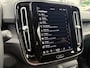 Volvo XC40 Recharge Plus 70 kWh | Warmtepomp | Achteruitrijcamera | Navigatie | Apple Carplay | Keyless | Stoelverwarming | Elektrische Achterklep | Lichtmetalen Velgen 19 inch | Parkeersensoren