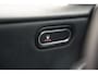 Mercedes-Benz A-klasse 180 Business Solution Aut. [ LED Widescreen Navi Camera Stoelverwarming ]