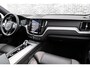 Volvo XC60 2.0 T6 Plug-in Hybrid AWD Plus Dark | PHEV Long Range | 360 Graden Camera | Panoramadak | Harman Kardon Audio | Sportstoelen | Elektrisch Verstelbare Voorstoelen | BLIS | Navigatie | Apple Carplay | Android Auto