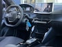 Peugeot e-2008 EV Business 54 kWh | Navigatie | Apple Carplay/Android Auto | DAB | Full LED | Climate Control | Cruise Control | Parkeercamera/-sensoren |