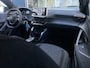 Peugeot e-2008 EV Business 54 kWh | Navigatie | Apple Carplay/Android Auto | DAB | Full LED | Climate Control | Cruise Control | Parkeercamera/-sensoren |