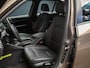 BMW X1 XDrive28i Sport 6 CILINDER (PANORAMADAK,LEDER,STOELVERWARMING,TREKHAAK,SPORTSTOELEN,NETTESTAAT)