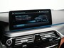 BMW 5-Serie Touring 530e M Sport PHEV 293pk Dealer O.H | Trekhaak af fabriek | Adaptive Cruise | 19"L.M | Lederen Sportstoelen Verwarmd | Camera & Parkassist | Apple Carplay | Sfeerverlichting | Plug in Hybrid