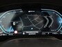 BMW 5-Serie Touring 530e M Sport PHEV 293pk Dealer O.H | Trekhaak af fabriek | Adaptive Cruise | 19"L.M | Lederen Sportstoelen Verwarmd | Camera & Parkassist | Apple Carplay | Sfeerverlichting | Plug in Hybrid