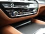 BMW 5-Serie Touring 530e M Sport PHEV 293pk Dealer O.H | Trekhaak af fabriek | Adaptive Cruise | 19"L.M | Lederen Sportstoelen Verwarmd | Camera & Parkassist | Apple Carplay | Sfeerverlichting | Plug in Hybrid