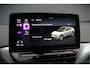 Volkswagen ID.4 First 77 kWh | Stoelverwarming | Stuurverwarming | Trekhaak | Adaptive Cruise Control | Navigatie | Apple Carplay | Keyless | Camera | Parkeersensoren | NAP | BTW | Dealer Onderhouden
