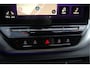 Volkswagen ID.4 First 77 kWh | Stoelverwarming | Stuurverwarming | Trekhaak | Adaptive Cruise Control | Navigatie | Apple Carplay | Keyless | Camera | Parkeersensoren | NAP | BTW | Dealer Onderhouden