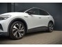 Volkswagen ID.4 First 77 kWh | Stoelverwarming | Stuurverwarming | Trekhaak | Adaptive Cruise Control | Navigatie | Apple Carplay | Keyless | Camera | Parkeersensoren | NAP | BTW | Dealer Onderhouden