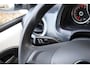Volkswagen Up! 1.0 65pk | DAB | All-Season Banden | Bluetooth