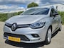 Renault Clio Estate 0.9 TCe Limited, Carplay! Lm Velgen! Nwe APK! Zondag OPEN!